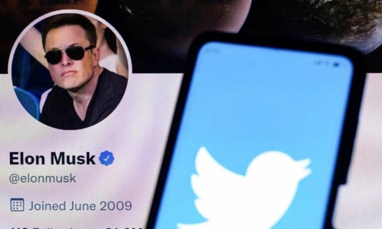 Twitter, Elon Musk ci ripensa: «Accordo momentaneamente sospeso»