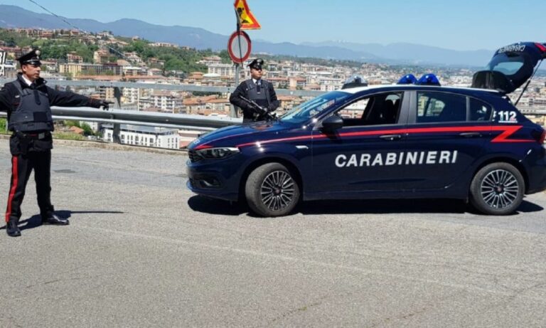 Cosenza, i Carabinieri effettuano 4 arresti per possesso di droga