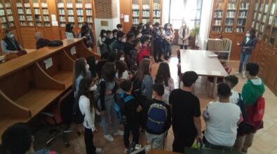 Gli studenti dell’istituto “Tommaso Cornelio” di Rovito in visita all’Archivio di Stato di Cosenza – FOTO