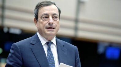 Draghi: «Il governo non si fa senza M5S: sono ottimista»