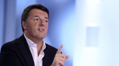 Renzi si scaglia ancora contro il Reddito di cittadinanza