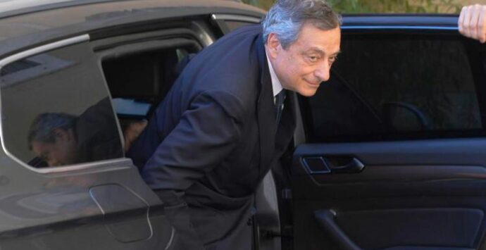 Crisi di governo, Draghi mercoledì alle Camere per voto di fiducia