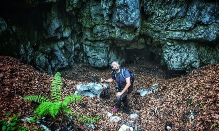 Speleologi da tutta Italia sul Pollino alla ricerca di nuove cavità carsiche: al via il “Progetto Eremita” – FOTO