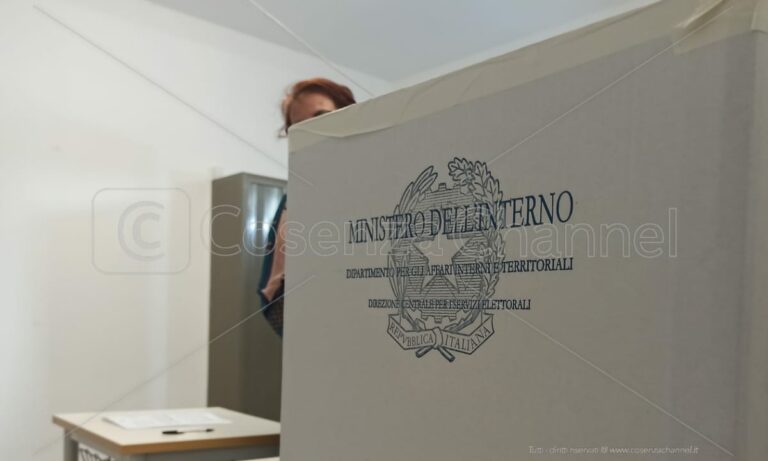 Elezioni 2022, la Valle dell’Esaro vota centrodestra. Tranne a Spezzano Albanese