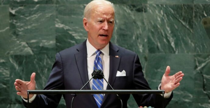 Biden replica a Putin: «Nel suo discorso aperte minacce all’Europa»