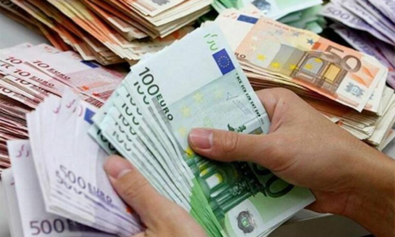 Governo, la Lega deposita un progetto per aumentare il tetto dei contanti