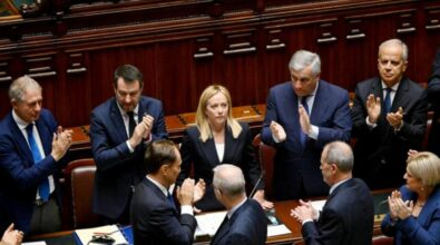 Governo, Giorgia Meloni alla Camera per la fiducia: molti gli argomenti trattati