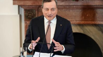 Governo, Draghi saluta i giornalisti: «Sono stati 20 mesi straordinari»