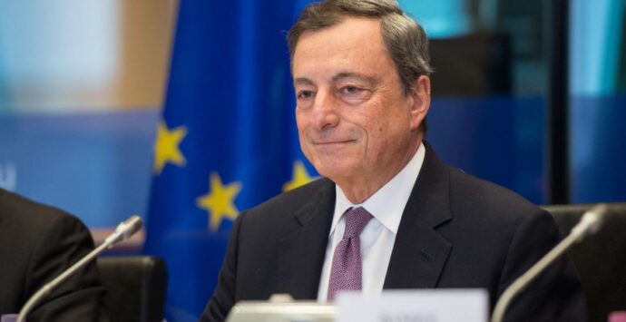 Draghi: «Spetta al prossimo governo portare a termine la realizzazione del Pnrr»