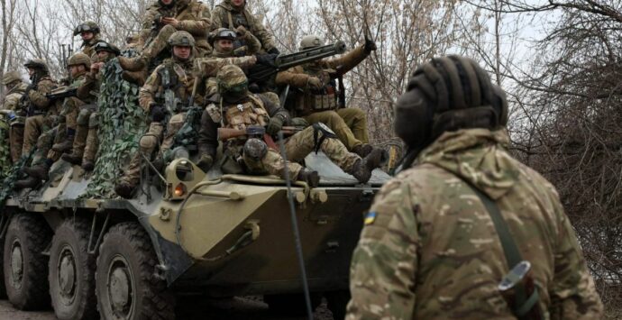 La Russia accusa l’Ue: «E’ diventata parte del conflitto in Ucraina»
