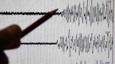 La terra trema ancora: nuova scossa di terremoto lungo la costa tirrenica
