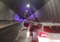 Traffico paralizzato in autostrada nella zona di Rogliano: auto in coda per chilometri