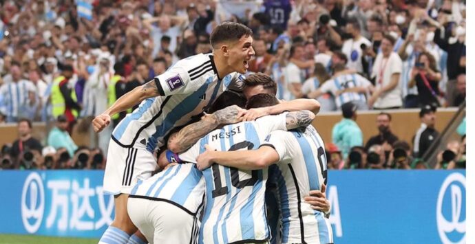 Messi come Maradona. Argentina Campione del Mondo, Francia sconfitta ai rigori