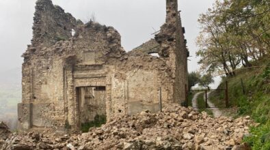 Lattarico, crolla la chiesa della Madonna del Pettoruto