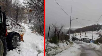Luzzi, mezzi comunali per liberare le strade dalle neve. «Fate attenzione»