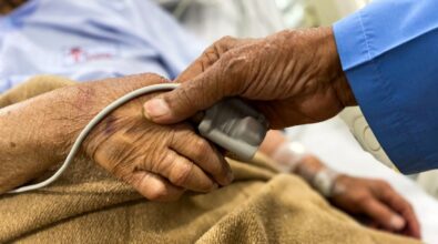 Un milione di ricoveri prolungati in ospedale: sono anziani che non hanno assistenza a casa