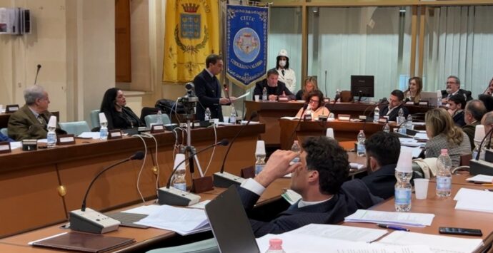 Corigliano-Rossano, fumata nera in Consiglio per lo statuto comunale