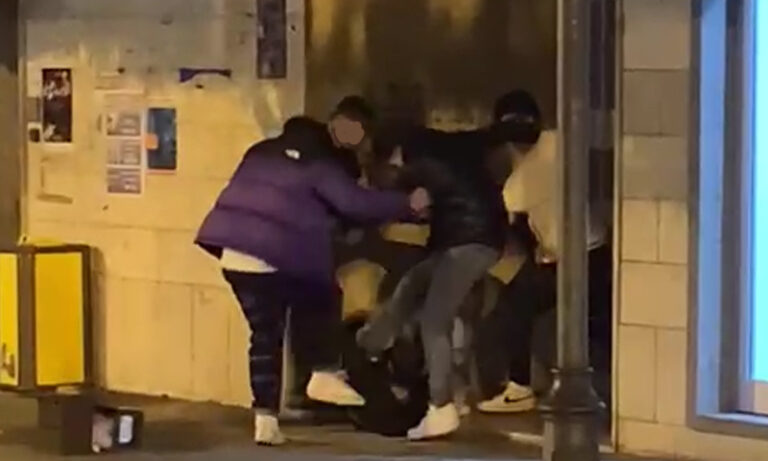 Scalea, violento pestaggio ai danni di un ubriaco. Sgomento in città | VIDEO