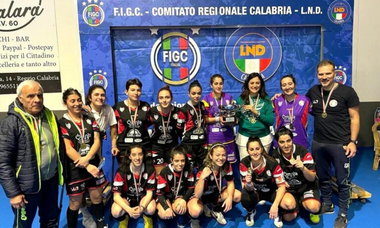 San Giovanni in Fiore, la squadra di calcio femminile vince la Coppa Italia