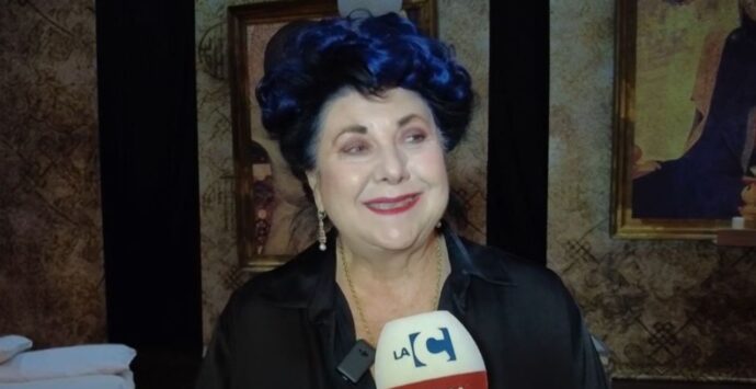 Corigliano Rossano: teatro, Marisa Laurito in scena al Metropol | VIDEO
