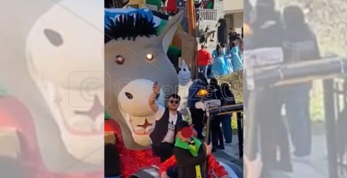 Morto durante la sfilata di Carnevale, domani ad Acri sarà lutto cittadino