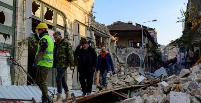 Terremoto tra Turchia e Siria, donna estratta dopo 170 ore dal sisma