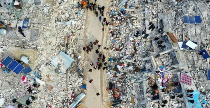 Terremoto tra Turchia e Siria, le vittime sono oltre 5mila. Si cerca un italiano