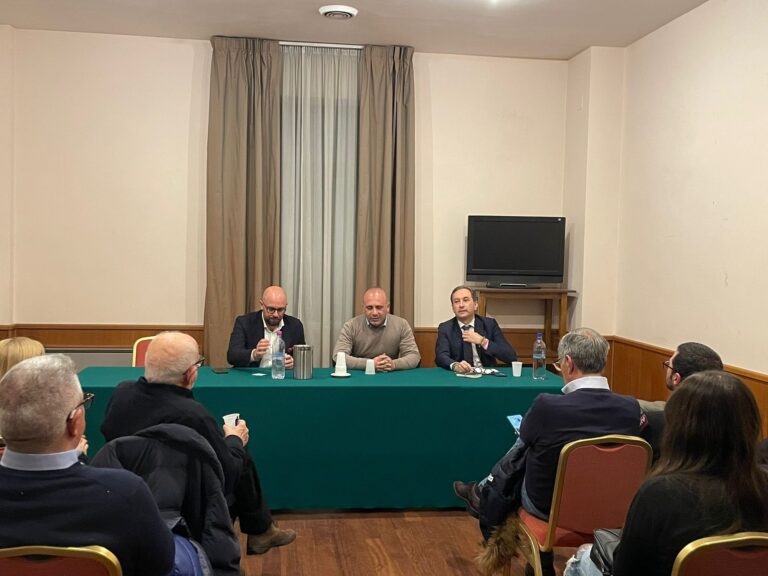 La Migliore Calabria, ieri riunione a Rende per gettare le basi di un nuovo movimento politico regionale