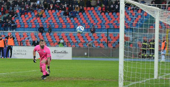 Cosenza-Spal 1-0: gli highlights del match | VIDEO