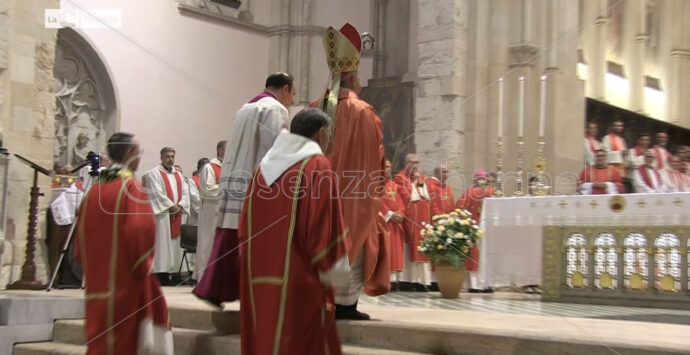 Cosenza, è ancora vivo il ricordo di Monsignor Francesco Nolè: «Esaltava la Santa Croce»