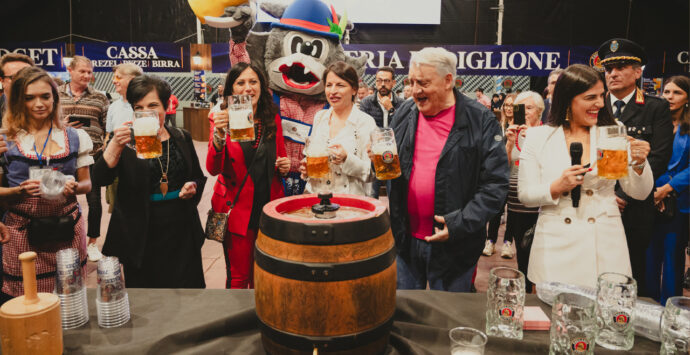 Rende, l’Oktoberfest Calabria 2023 parte con il botto
