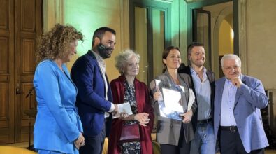 Corigliano Rossano, Premio “Aroldo Tieri” all’attrice Vanessa Scalera, il giudice tv Tataranni