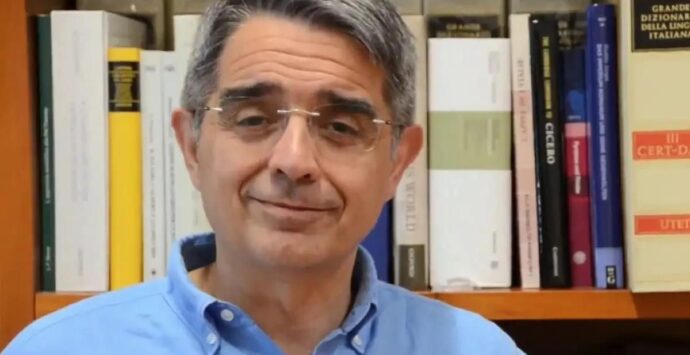 Unical, Raffaele Perrelli riconfermato direttore del dipartimento di Studi umanistici