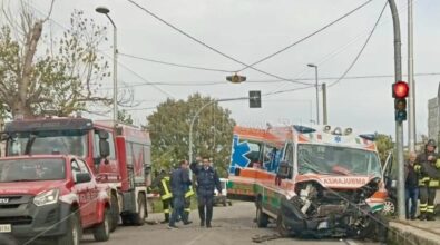 Bisignano, scontro tra un’auto e un’ambulanza: donna in ospedale con l’elisoccorso