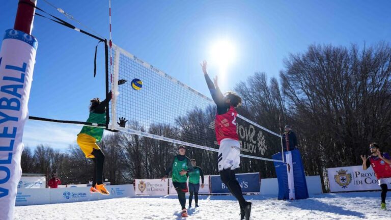 «La prima tappa del campionato di Snow volley svoltasi a Lorica ha riscosso grande successo»