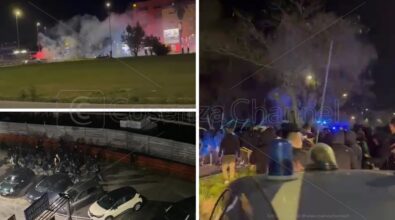 McDonald’s di Cosenza Nord teatro degli scontri tra la polizia e gli ultrà del Catanzaro | VIDEO